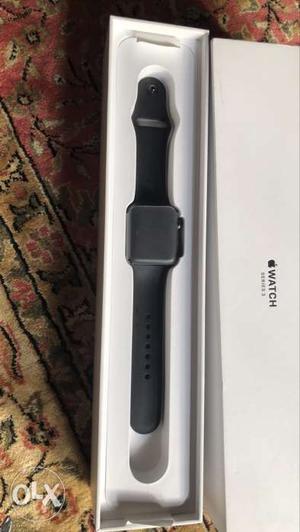 Apple iwatch S3 as New in very very good