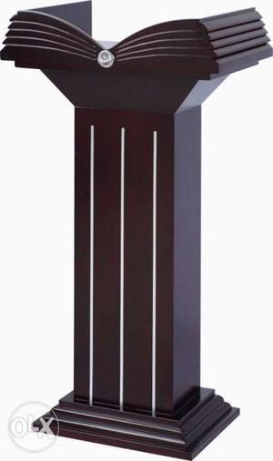 Beautifully designed podium for schools and colleges