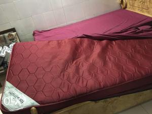 Double bed mattress in excellent condition