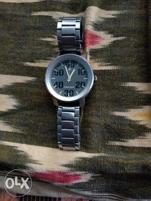 Fastrack watch with stainless steel chain very