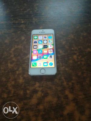 Iphone 5s in gud condition