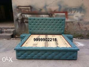 King size bed with side plateform & side table