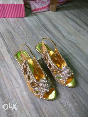 New unused fancy bridal sandal aap ko only 500 me