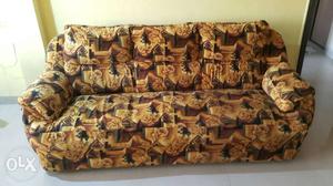 Sofa 1+2 seater.good condition.