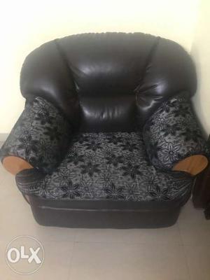 Sofa for urgent sale