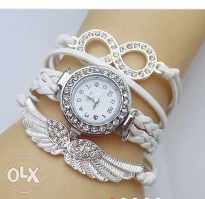 Stylish quartz watch for girl