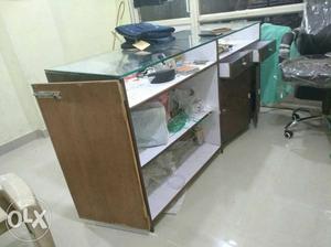 Urgent sale of counter for Rs 