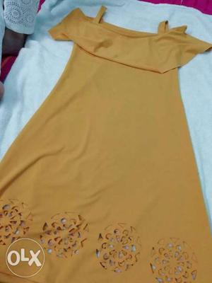 1pcs Very beautiful dress with high quality and