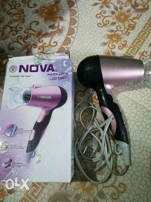 Foldable hair dryer in good condition