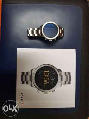 Fossil Q Explorist. 3rd gen slvr Smart watch brand new from