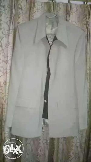 Grey suit for marriage with pent