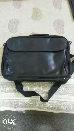 Men leather laptop bag new..unused