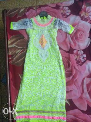 New kurti..only one time used at a reasonable