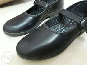 Original BATA school shoes for girls, size 5