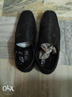 Size UK 10 very good condition black formal