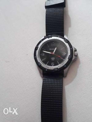 Sonata watch 0nly 10 day used