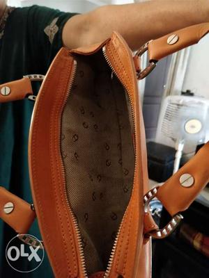 Women's Italian leather handbag.designer