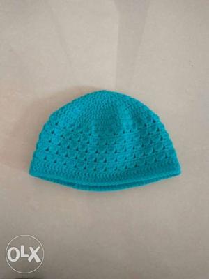 Cap wool knitted