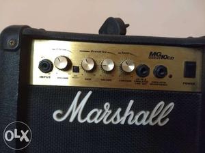 Marshall amplifier at throwaway price!!