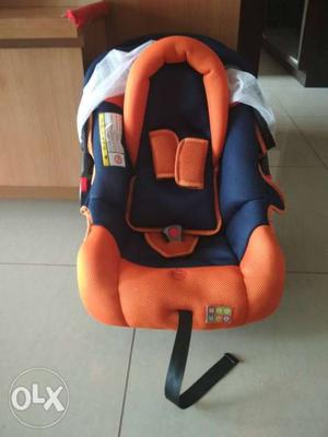 Mee mee car seat for sale..price negotiable..