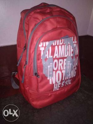 New bag only 20 days old very good condition