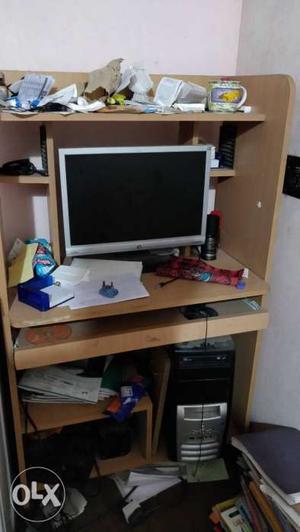 New computer table, with 0% damage