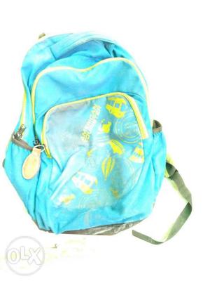 Original American Tourister neon-blue bag having