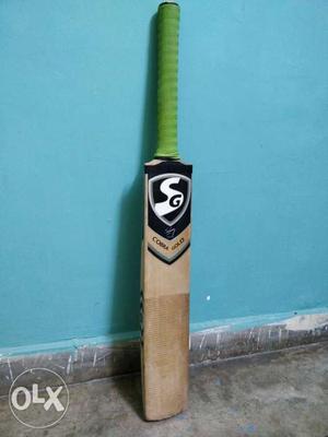 SG Cobra Gold Kadhmir Willow Cricket Bat, Short