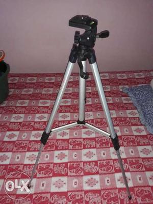 Very good condition camera stand (tripod) only