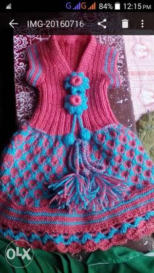 Women's Pink And Blue Knit Dress Screenshot