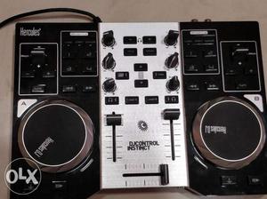 BRAND NEW IMPORTED White And Black DJ Turntable.
