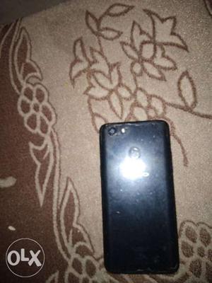 Excellent condition phone 4month old with all.
