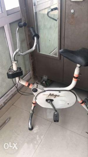 Exercise bike in good working condition