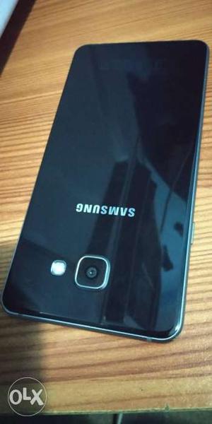 I want to sell my samsung galaxy a7 with all