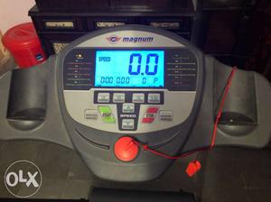 Magnum treadmill in very good condition