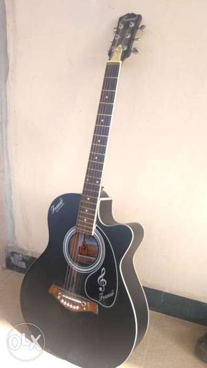 Only 2 year old Fezaar Guitar with tip top