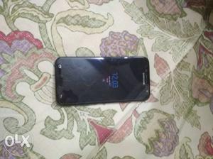 Samsung galaxy j7 pro 64 gb 8 month old excellent
