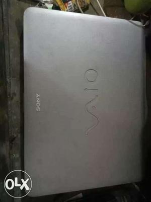 Sony laptop 4gb ram 200gb hdd... very good