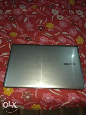 3 years old new condition Samsung laptop