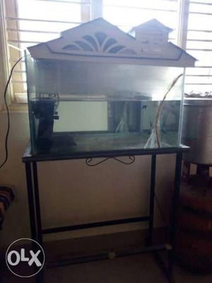 Fish tank with stand &moter god condition aquarium Varthur