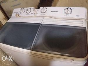 Samsung Semi automatic washing machine