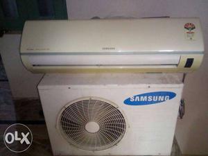 White Samsung Split-type Air Conditioner With Air Condenser