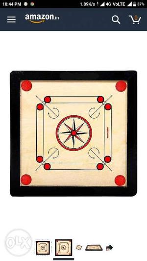 Carrom board with all thing in good condition if