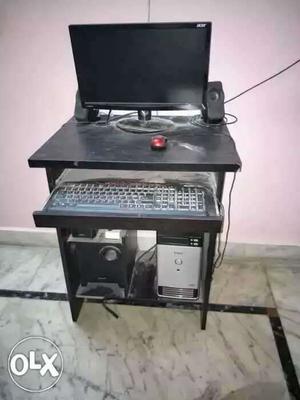 Hii friends i want to sell my accer computer good