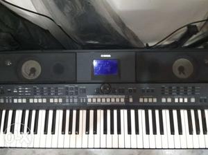 Pr S-650 For sale including rhythm and tones