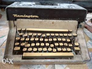 White And Black Remington Typewriter