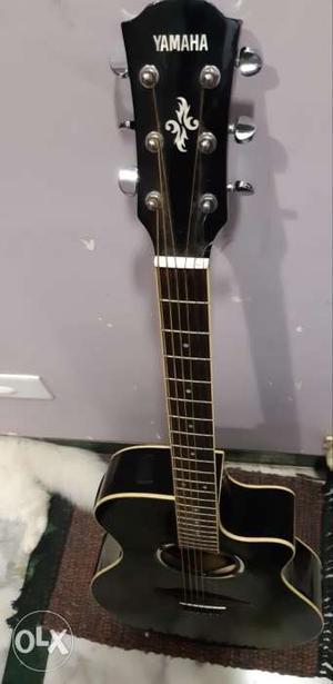 Yamaha APX500III Cutaway Electro Acoustic Guitar