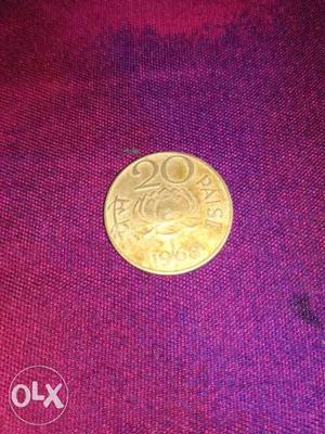  gold coloured 20 paise