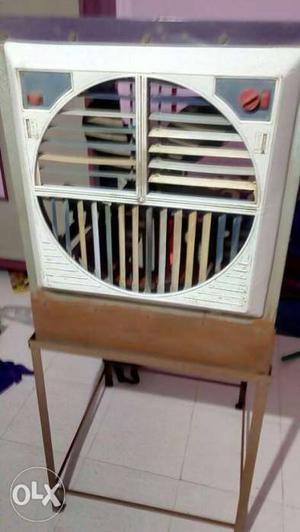 Air Cooler with its stand