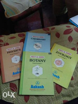 Akash all books available for medical